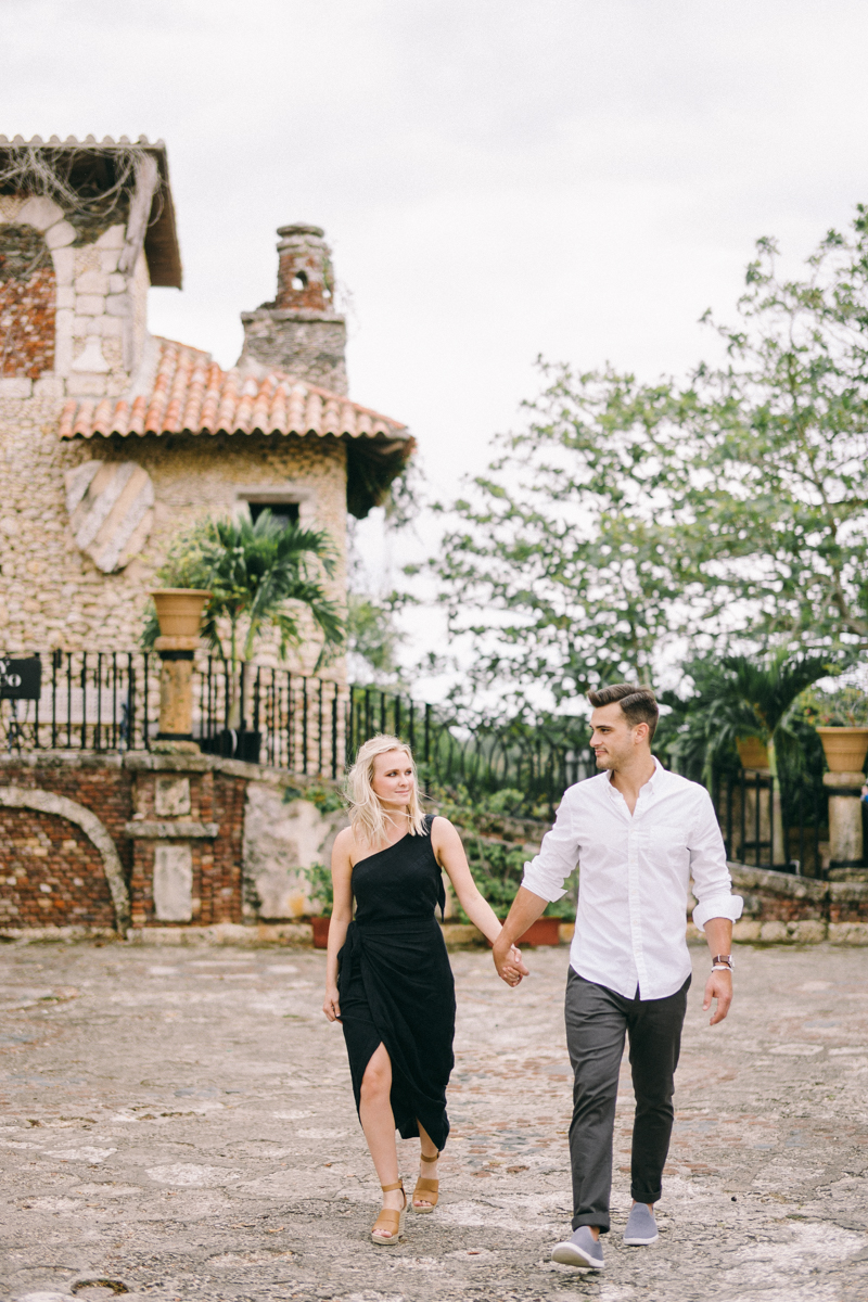 dominican republic engagement photos punta cana altos de chavon fine art engagement session