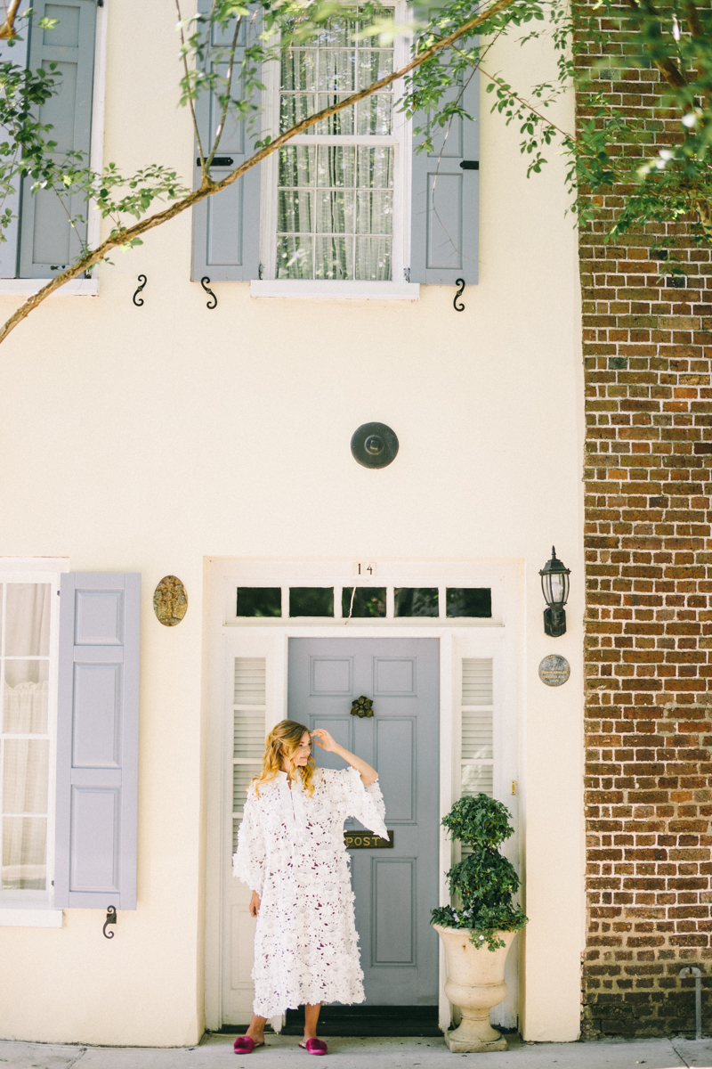 Charleston bridal portraits | Rainbow Row wedding photos | Charleston wedding photographer