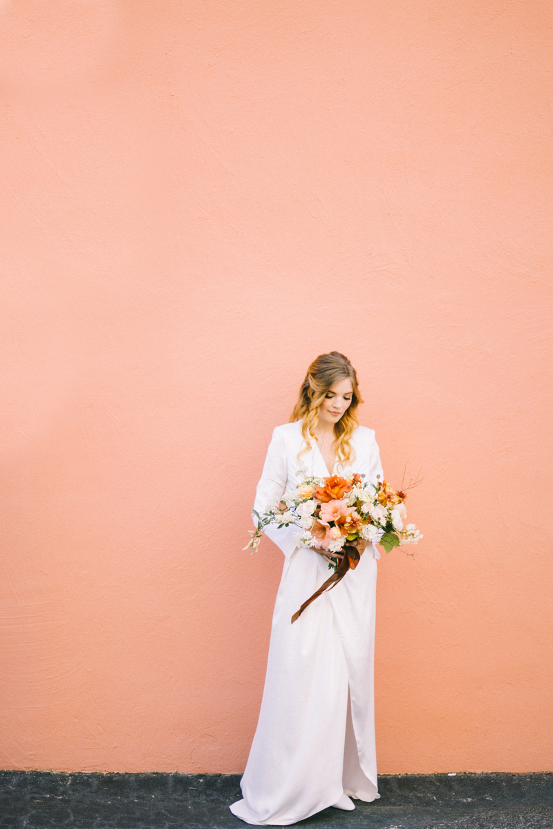 Charleston bridal portraits | Rainbow Row wedding photos | Charleston wedding photographer