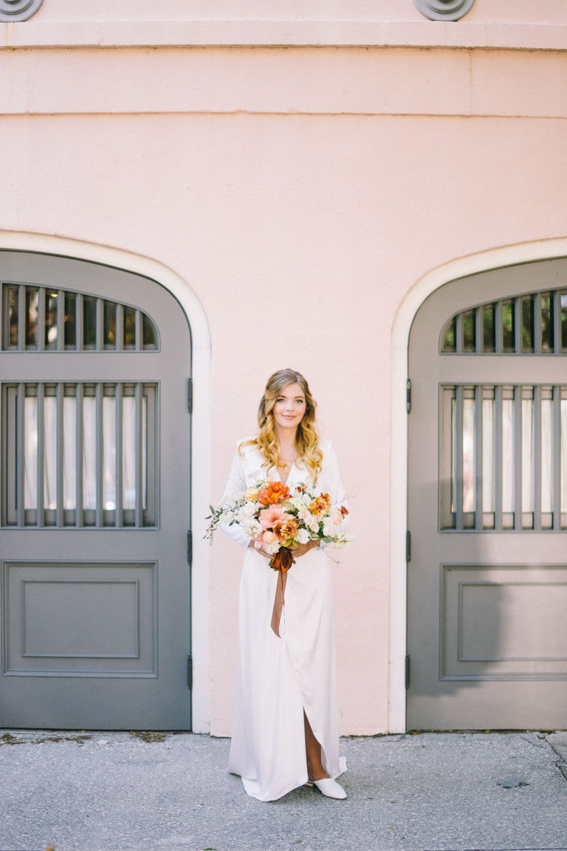 Charleston bridal portraits | Rainbow Row wedding photos | Charleston wedding photographer