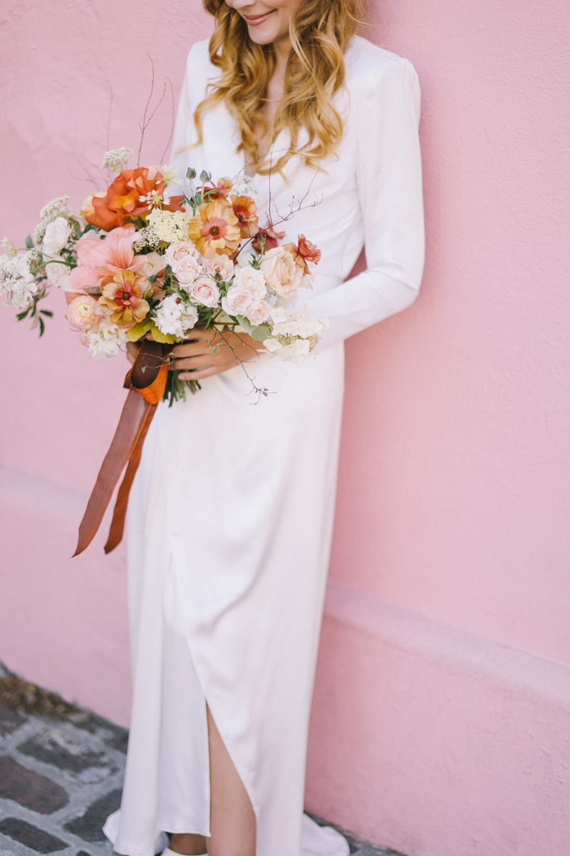 Charleston bridal portraits | Rainbow Row wedding photos | Charleston wedding photographer