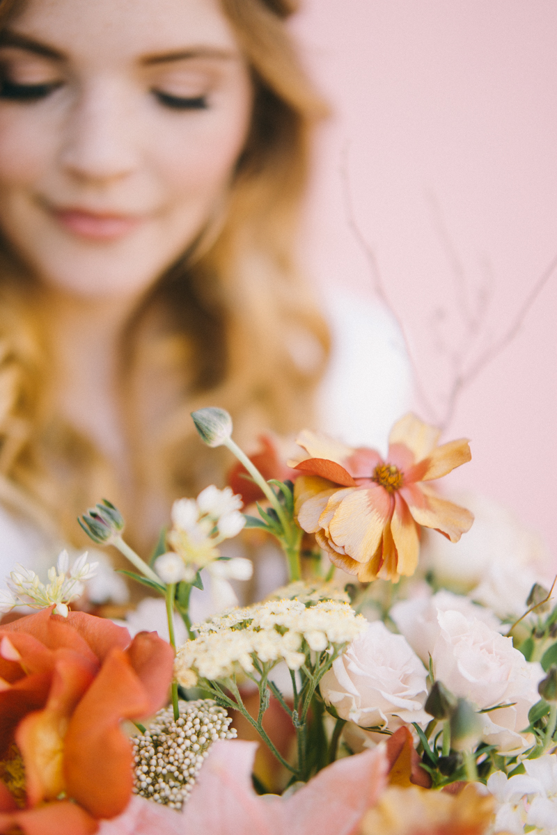 Charleston bridal portraits | Rainbow Row wedding photos | Charleston wedding photographer