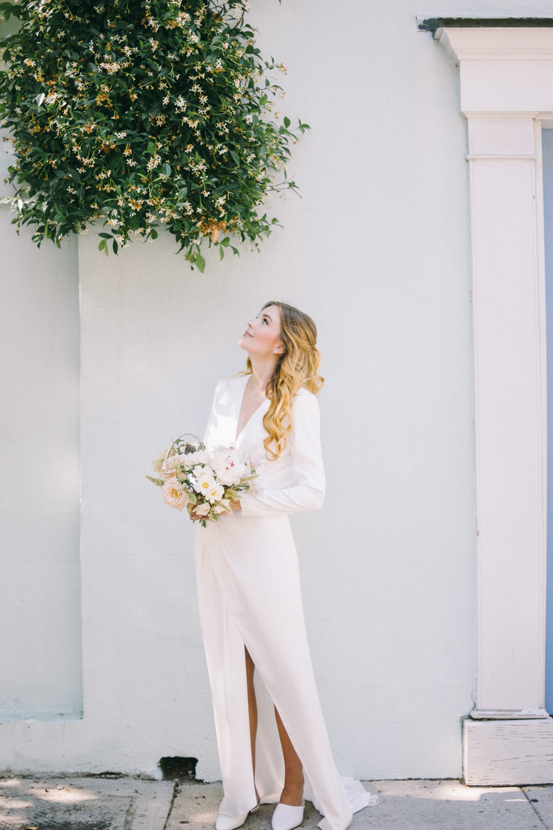 Charleston bridal portraits | Rainbow Row wedding photos | Charleston wedding photographer