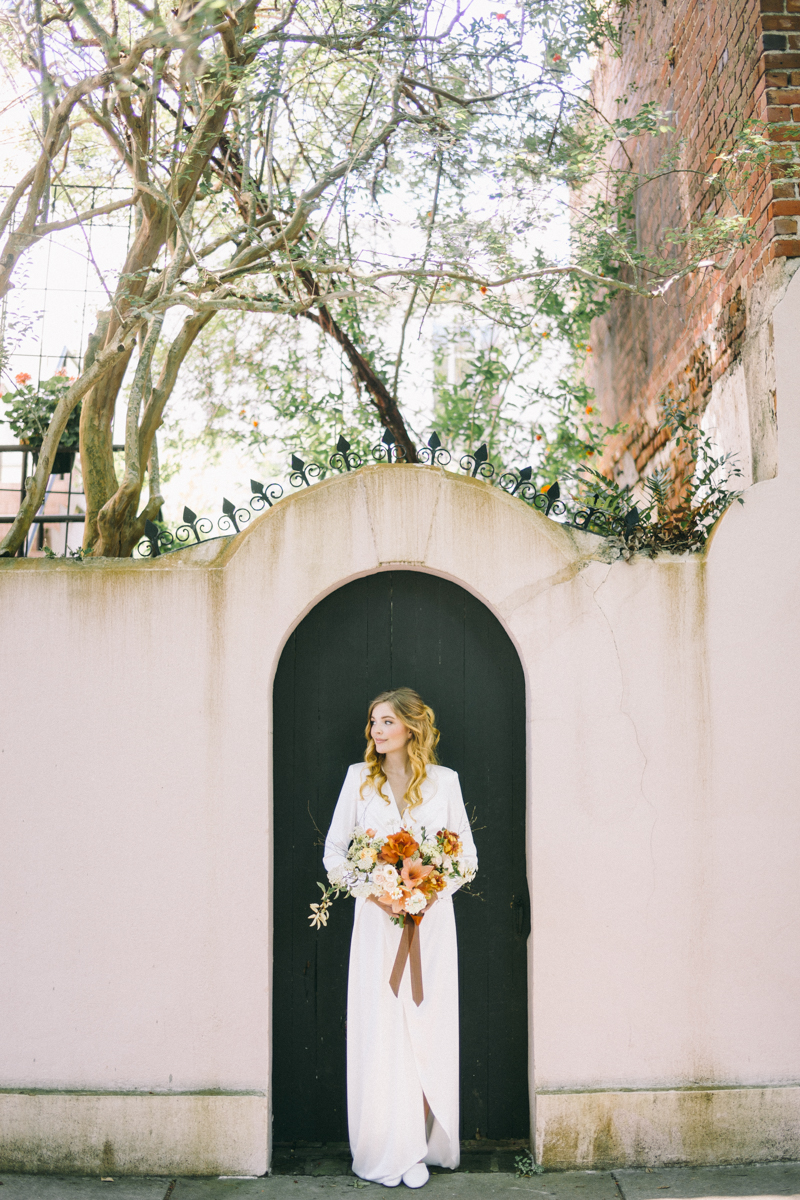 Charleston bridal portraits | Rainbow Row wedding photos | Charleston wedding photographer