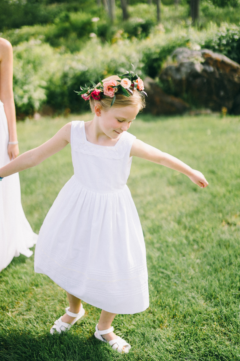 The Edge in Lincolnville Maine Private Estate Wedding