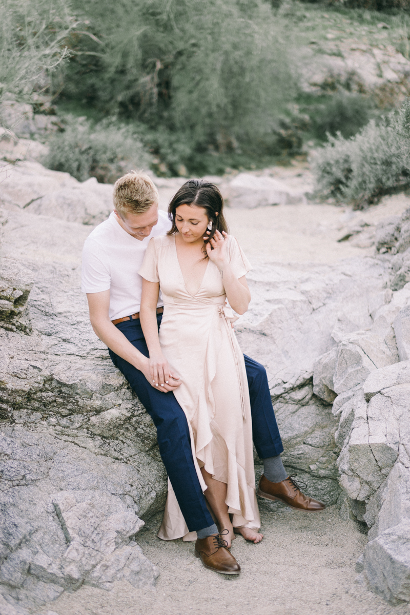 desert engagement photos