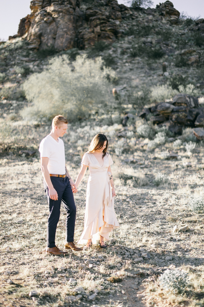 desert engagement photos