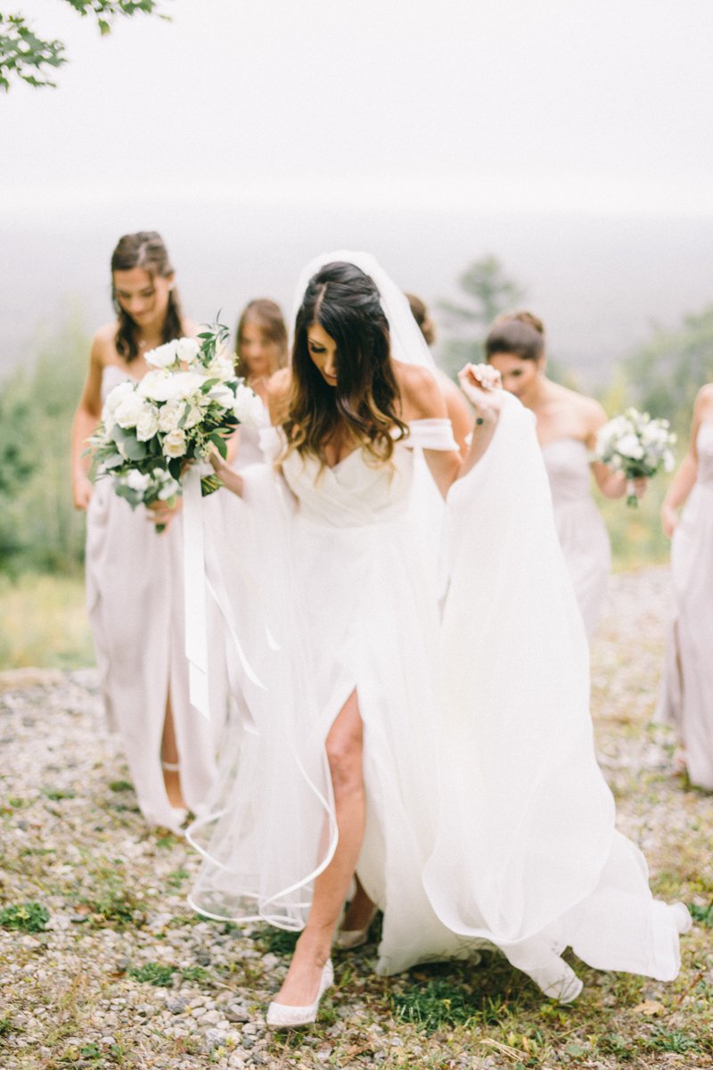 foggy maine wedding in the mountains