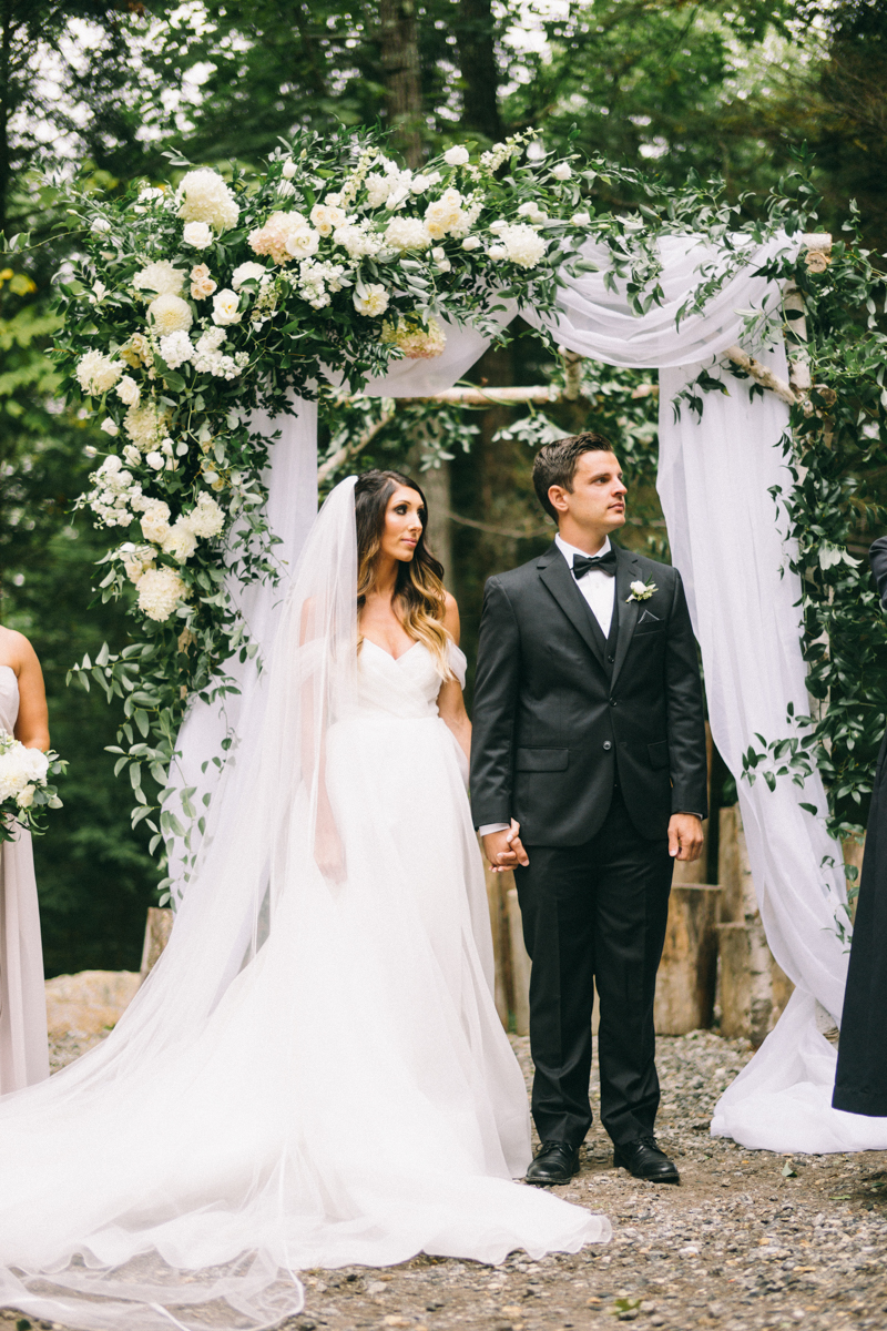 foggy maine wedding in the mountains