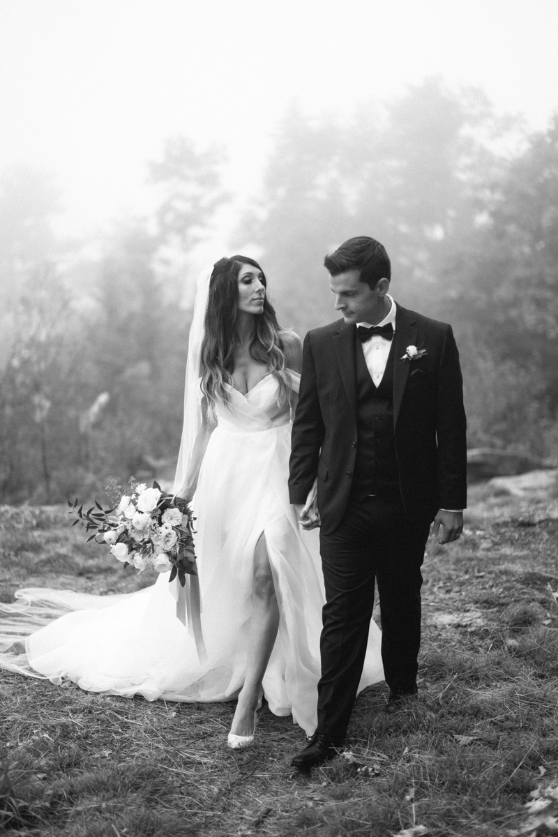 foggy maine wedding in the mountains