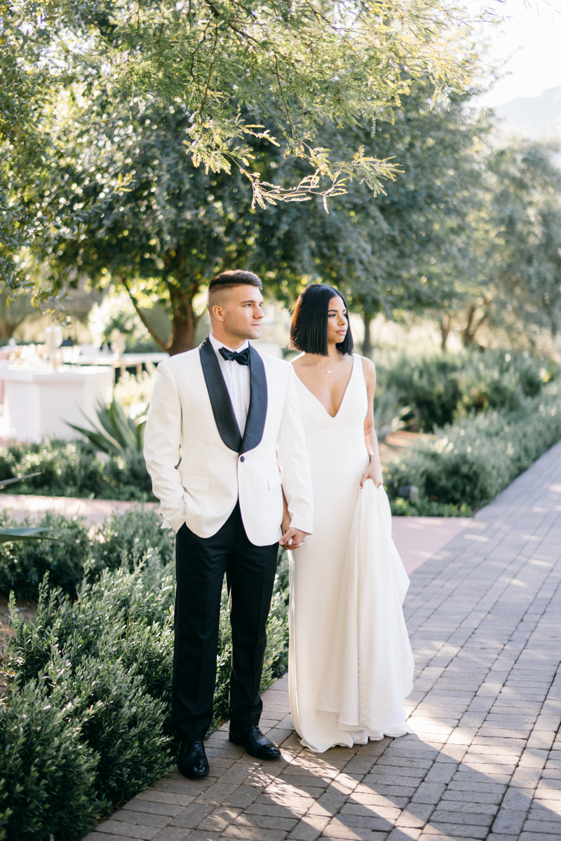 wedding portraits at el chorro scottsdale