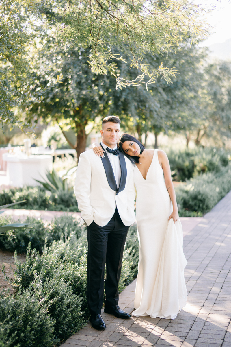 wedding portraits at el chorro scottsdale