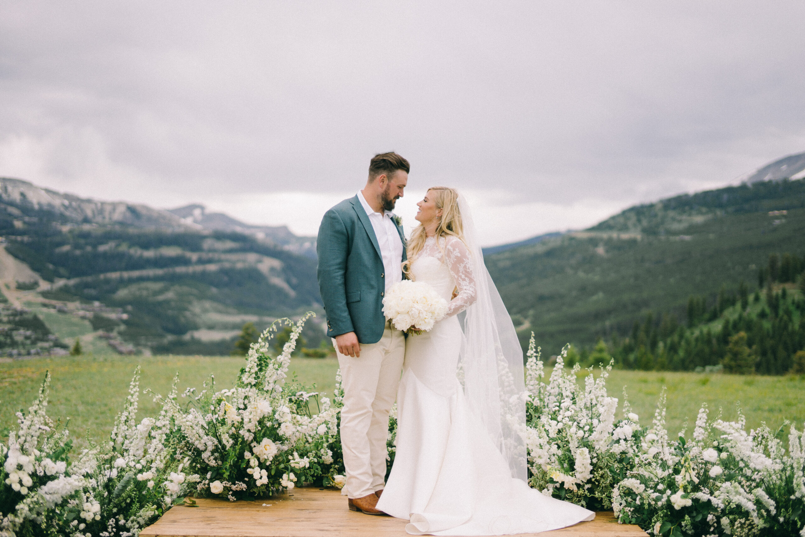 yellowstone club wedding in Montana
