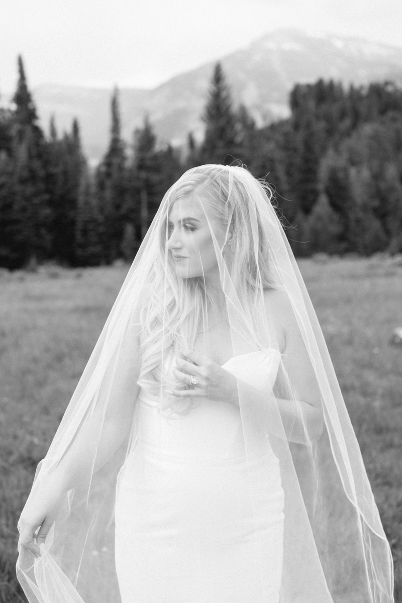 bride and groom portraits yellowstone club montana