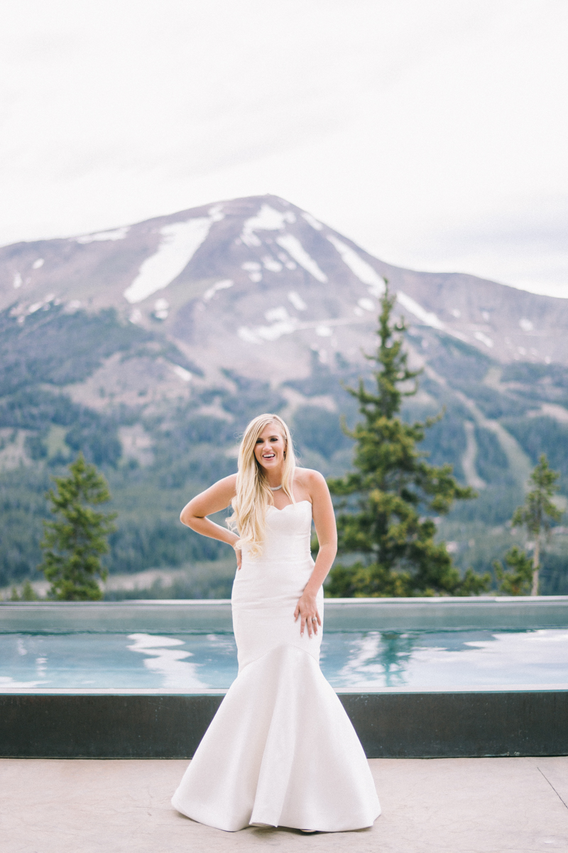 bride and groom portraits yellowstone club montana