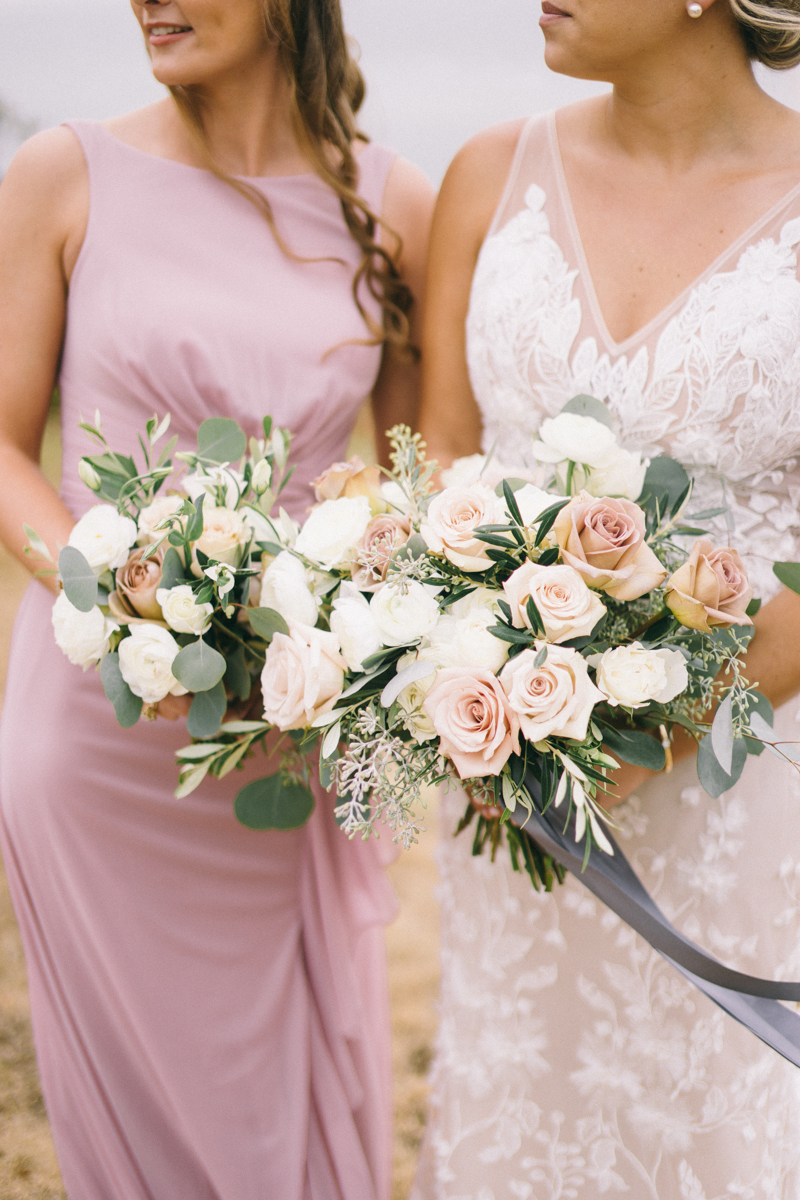 blush and white wedding bouquet