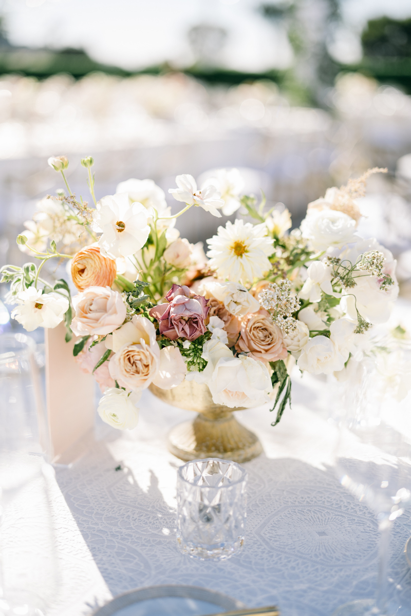 elegant mountain shadows wedding