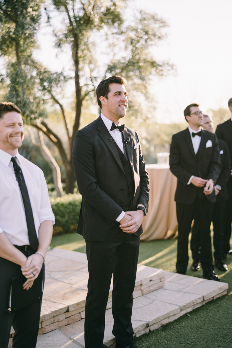 groom waiting for bride