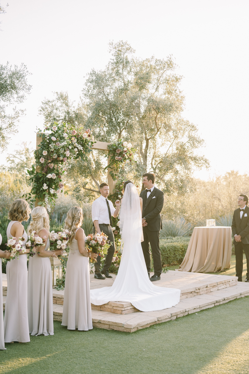 ceremony at el chorro lawn