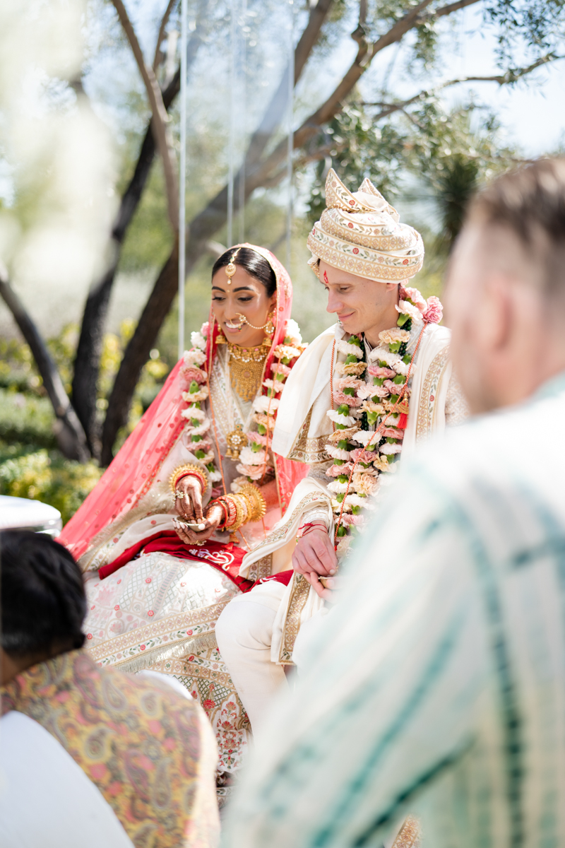 indian wedding ceremony at el chorro in paradise valley arizona