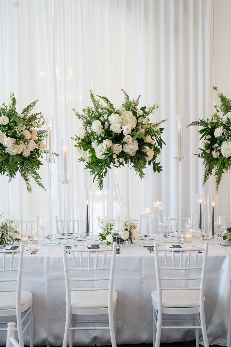 reception flowers at belle mer