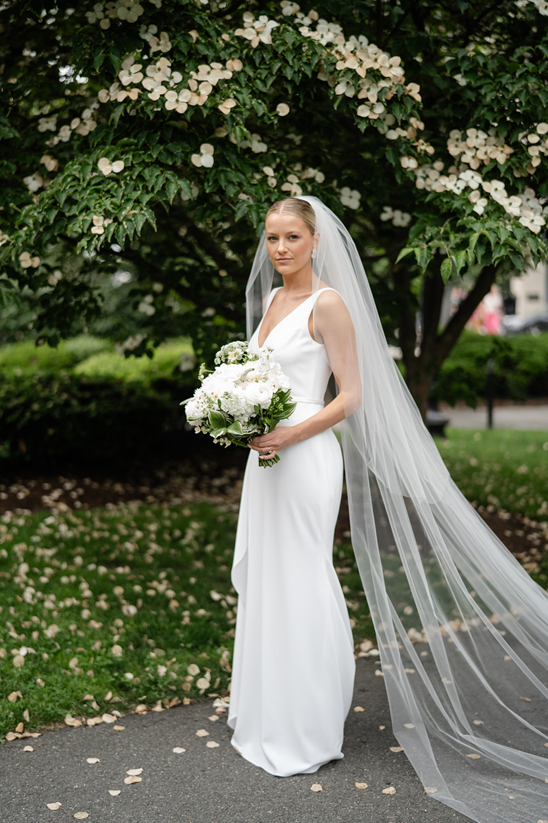 bride in Boston commons park