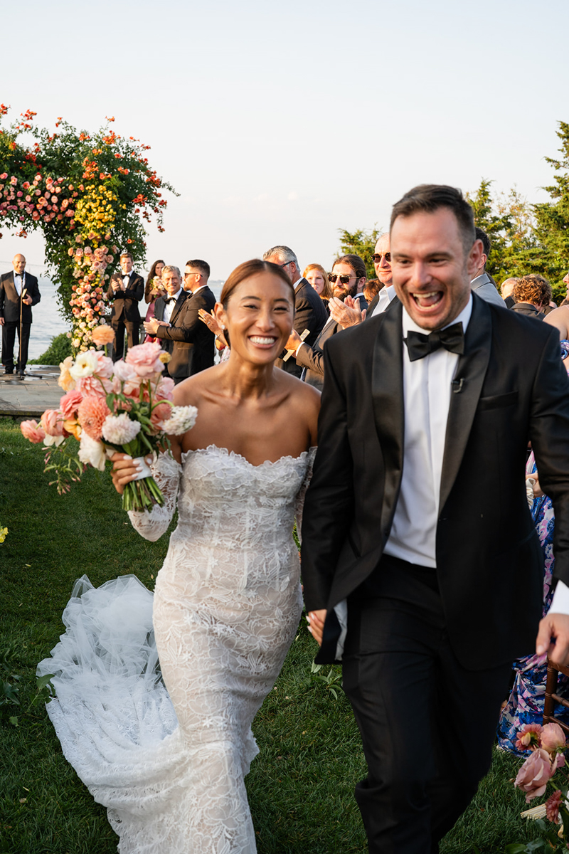 castle hill inn wedding ceremony