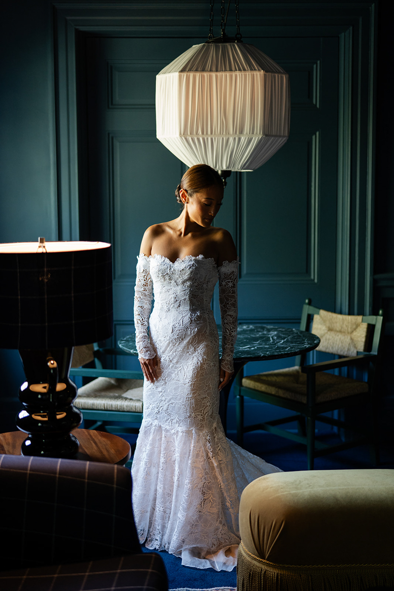 bridal portraits at Vanderbilt hotel in Newport RI