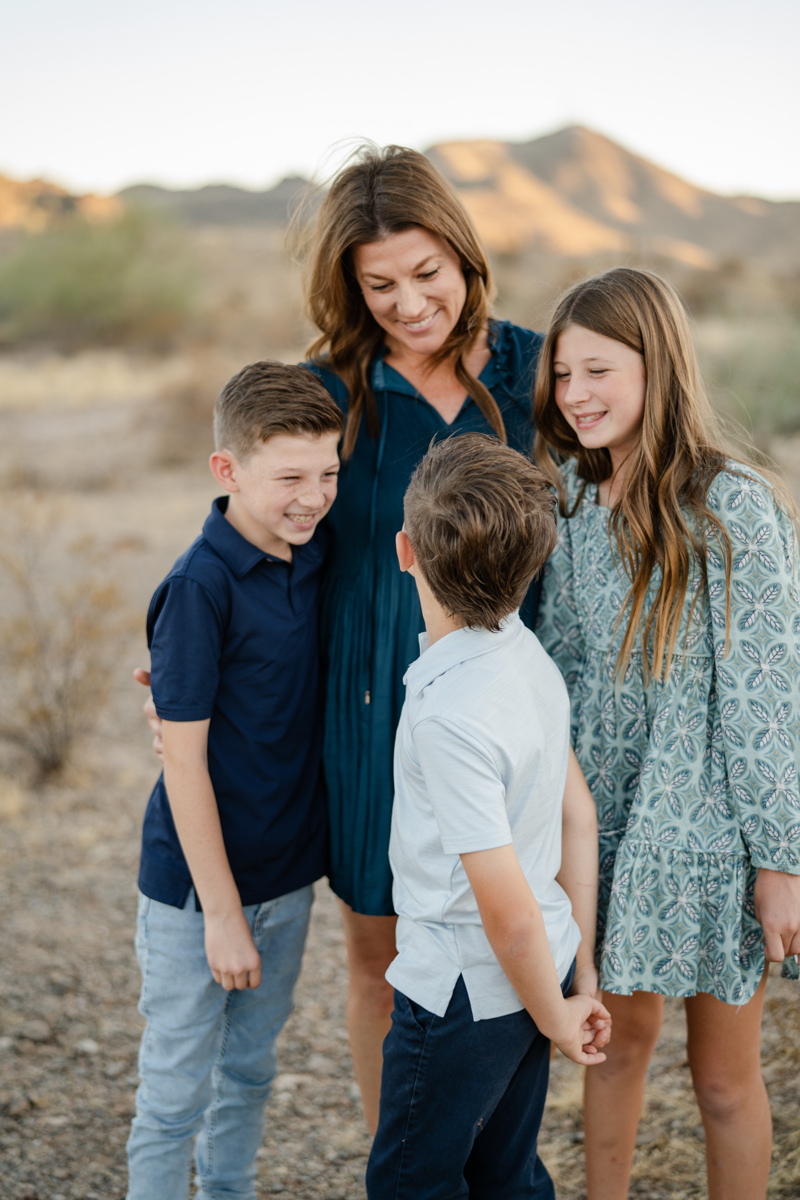 mom with kids portraits in the desert