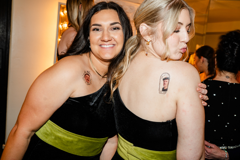 temporary tattoos at wedding