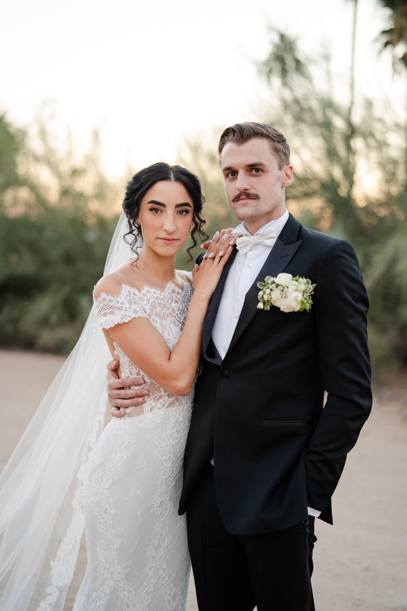 bride and groom at el chorro scottsdale Arizona wedding venue