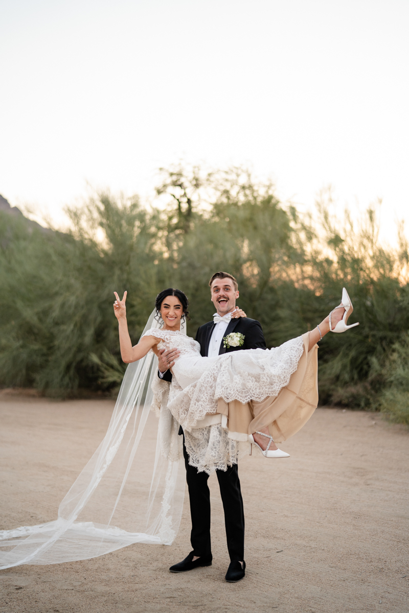 bride and groom at el chorro scottsdale Arizona wedding venue