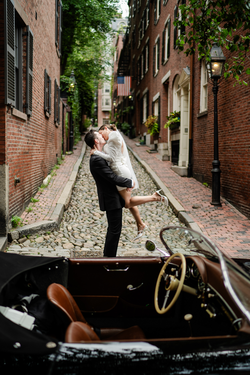 acorn street engagement photos in Boston