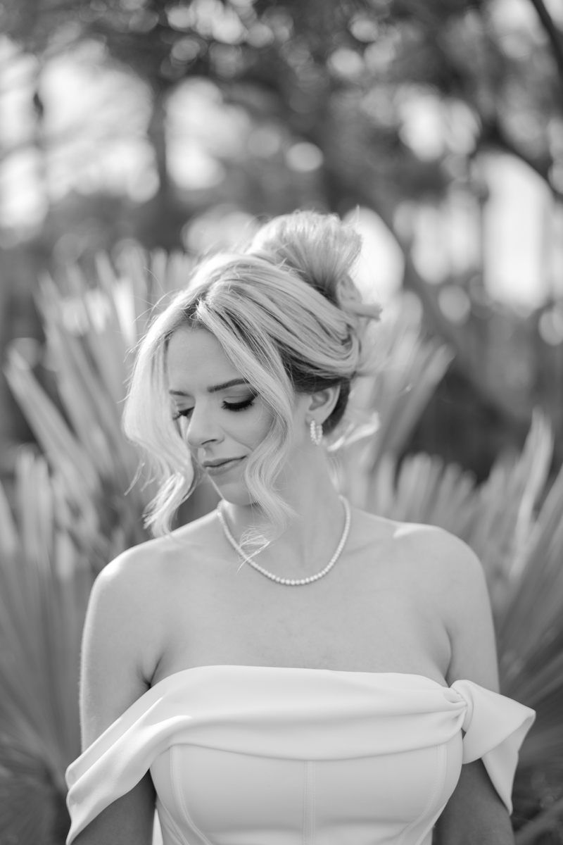 bride in black and white in scottsdale