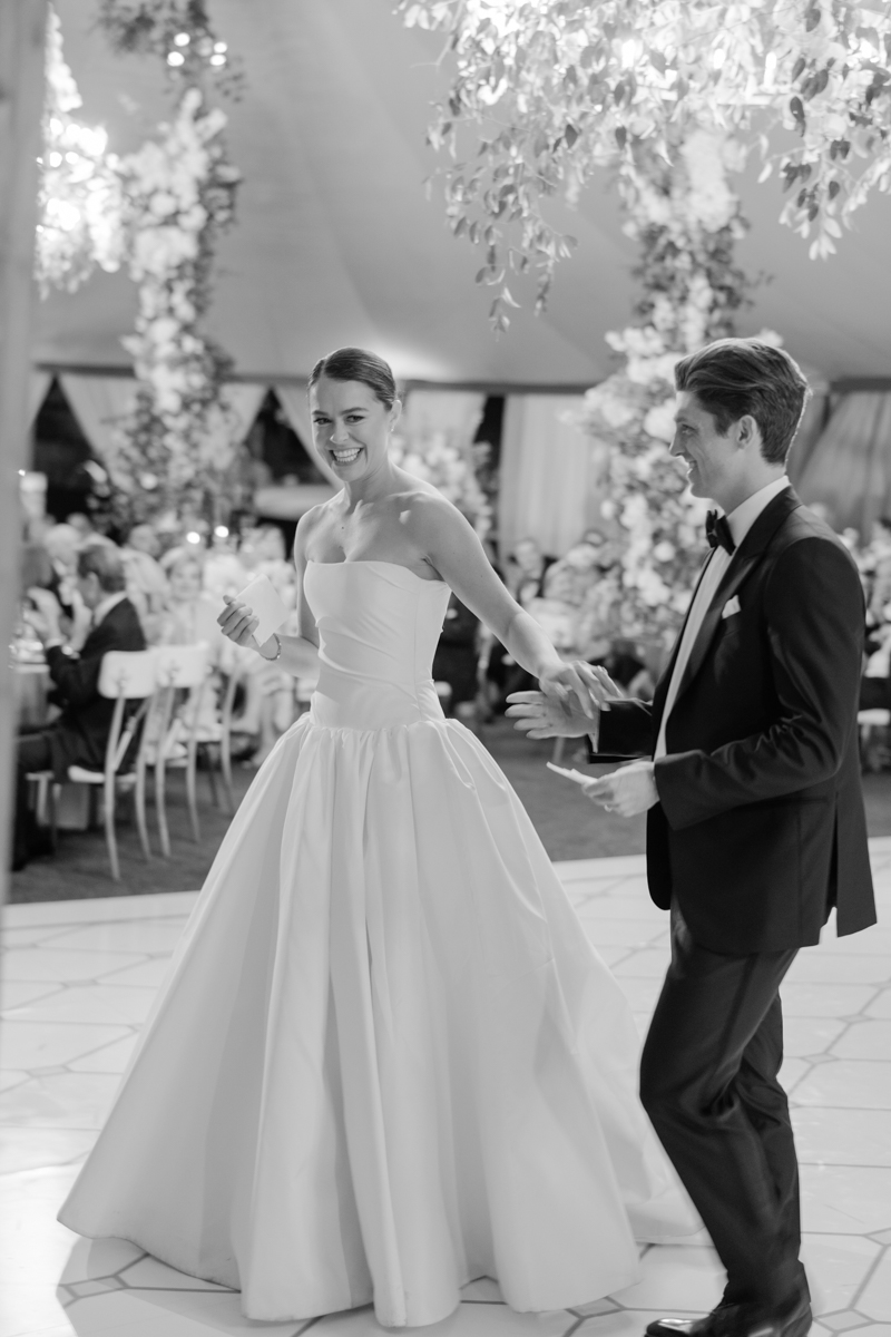couple dancing in the tent