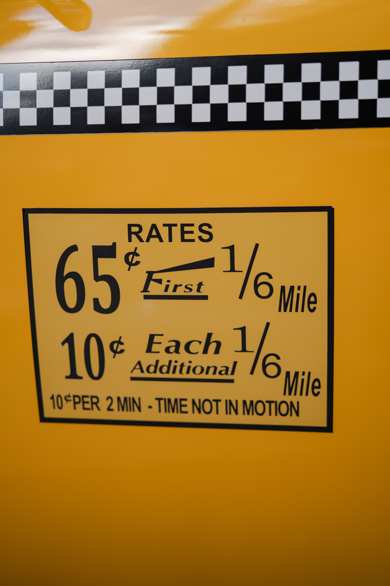 yellow vintage taxi New York 
