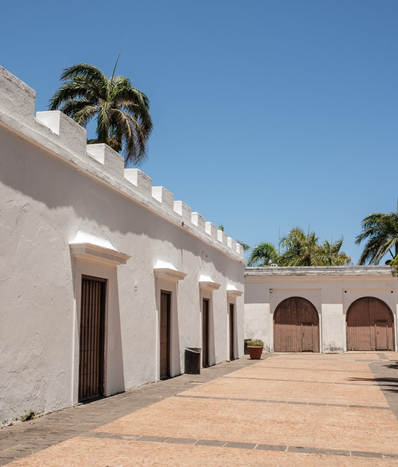 Puerto Rico Engagement Photos spot