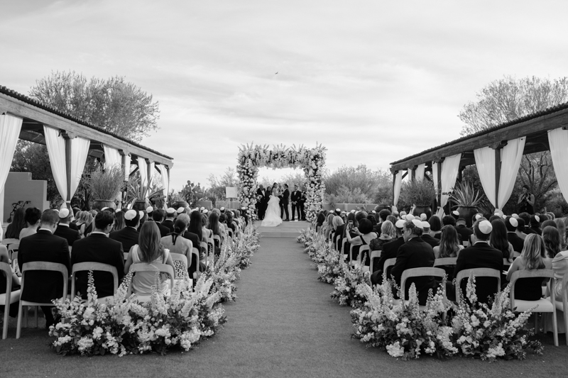 jewish ceremony in the desert