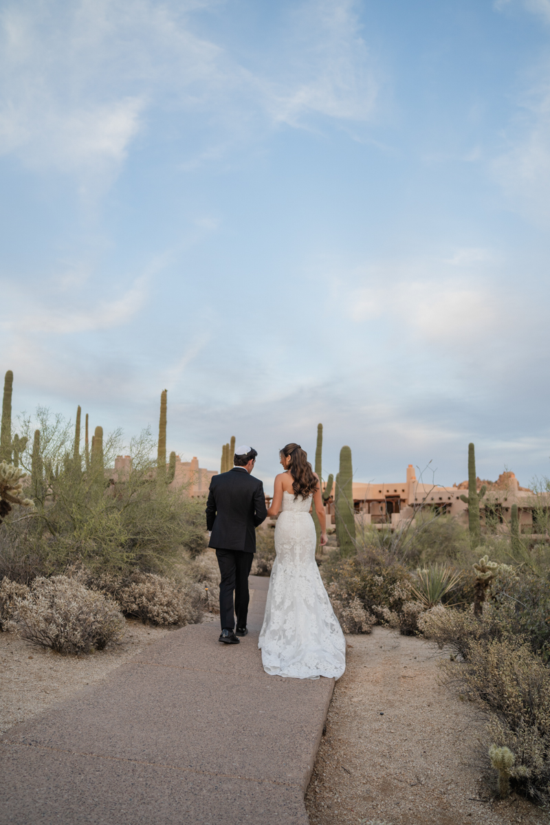 bride and groom desert photos
